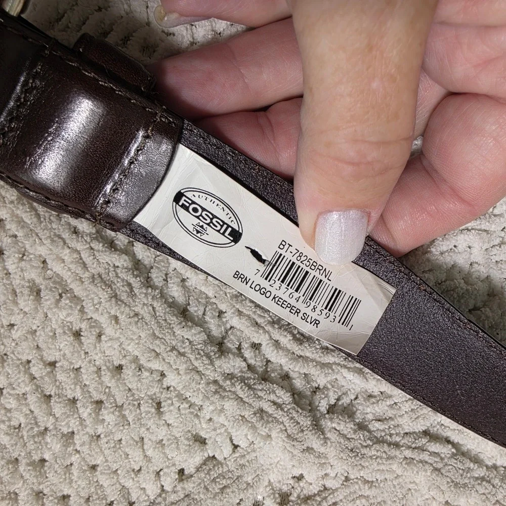 Fossil Leather Belt Brown Logo Keeper Silver Buckle Mens Large Excellent